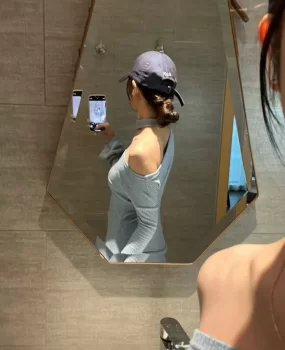高端小美女