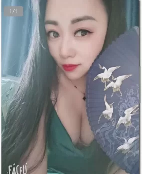 红旗河沟程程