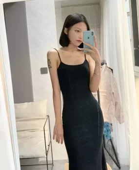年轻御姐晓玲